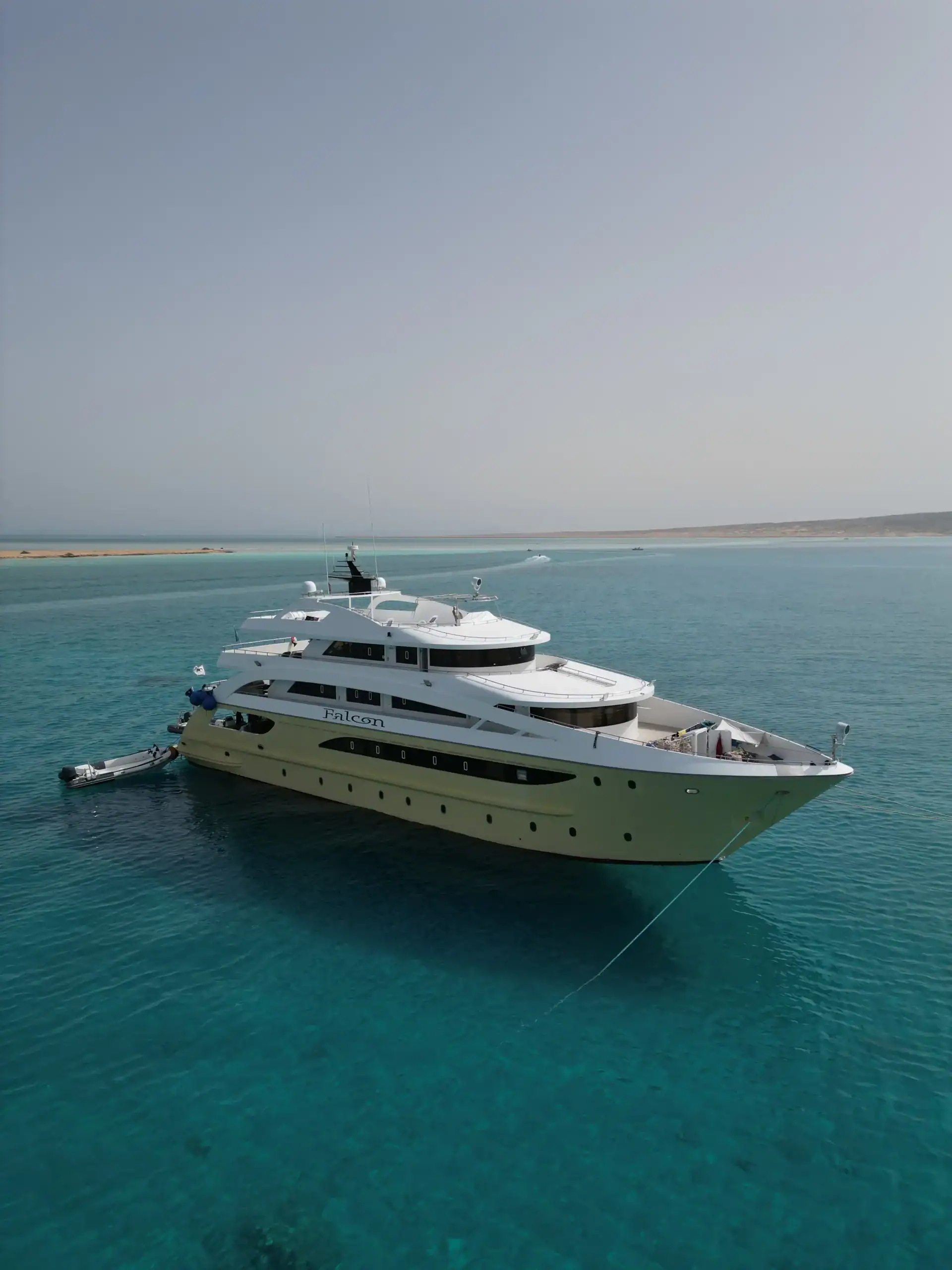 Falcon boat at Raed Sea photo